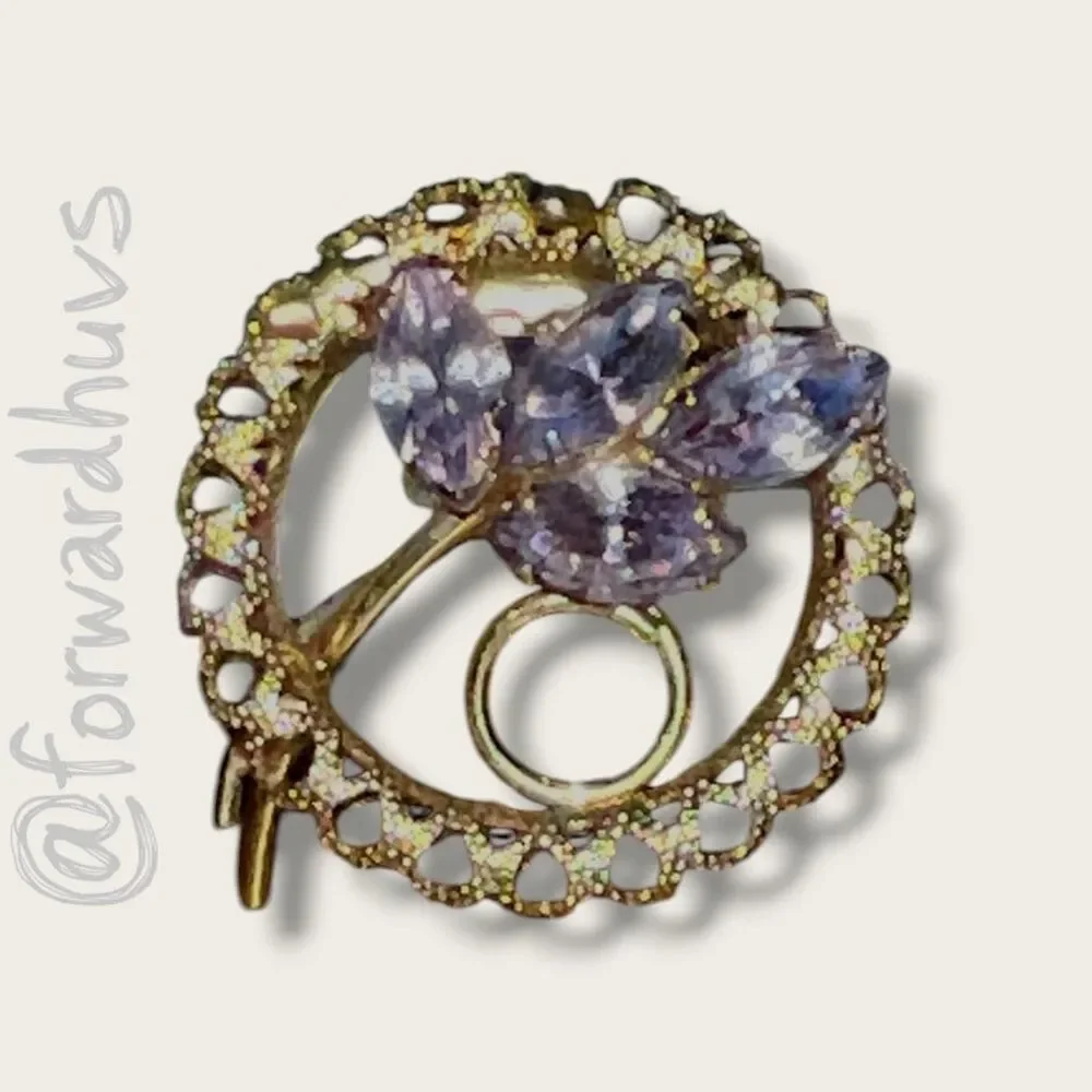 Vintage Lavender Purple Rhinestone Floral Circle Brooch Antique Gold Tone